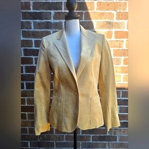 Chic Women's Tan Leather Jacket